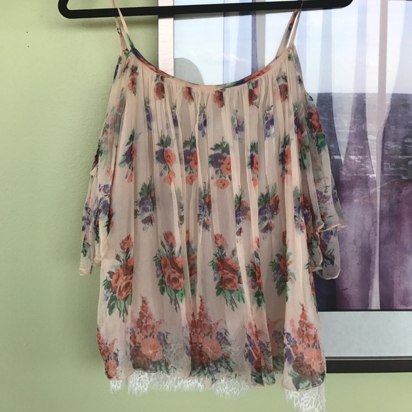 Love Sam Cold shoulder pink floral flowy top - Picture 3 of 3